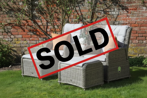 Supremo Lyra Dual Recliner Set with Footstools Show-model / Ex Display