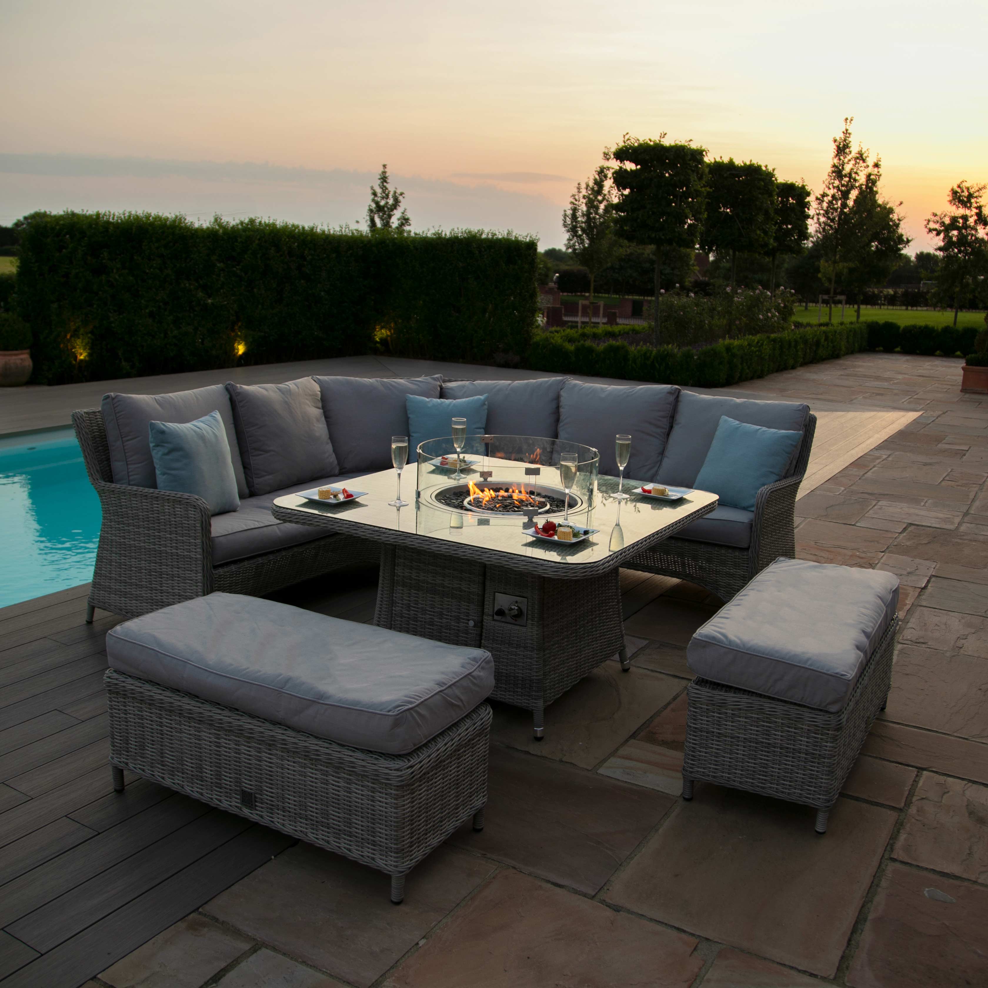 Oxford royal corner dining set deals